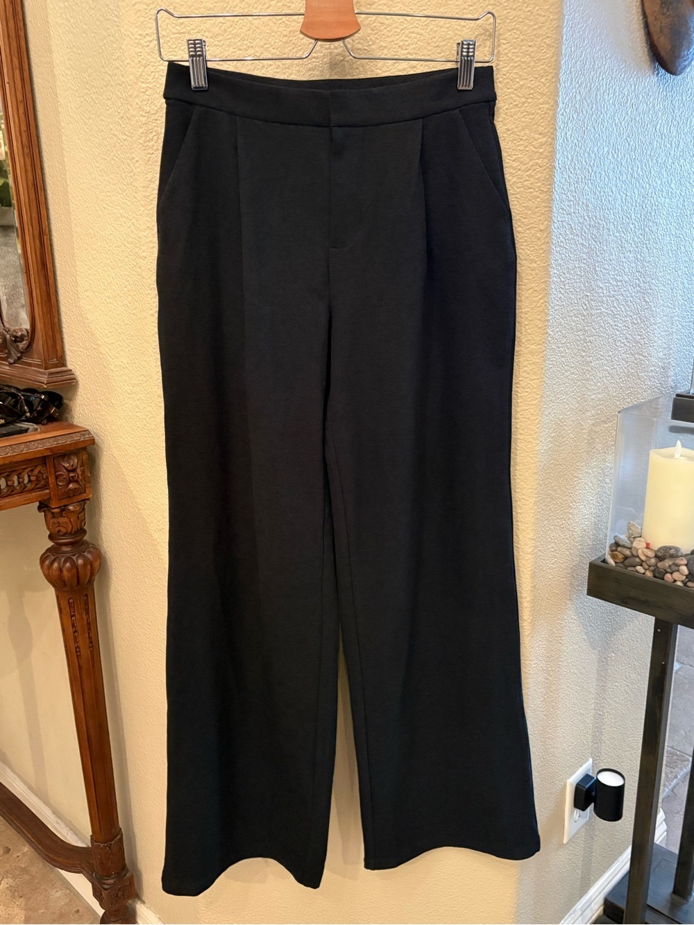 NWOT~VUORI Women Black Elevation Trouser Wide Leg Pants Size Small
